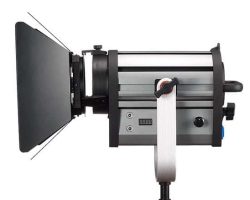 Visio Light ZOOM 100 Perfect Spectrum / Super high CRI Fresnel LED Light