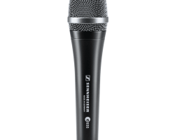 Sennheiser e 935 Dynamic Cardioid Vocal Microphone