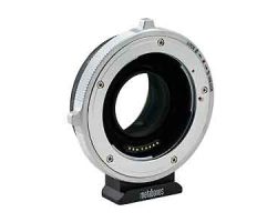 Metabones Canon EF Lens -RF-mount T CINE Speed Booster