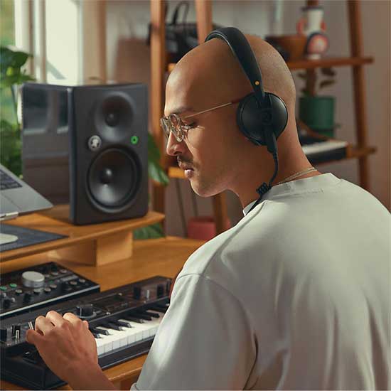 Home DJ Using Rode NTH-50 Headphones